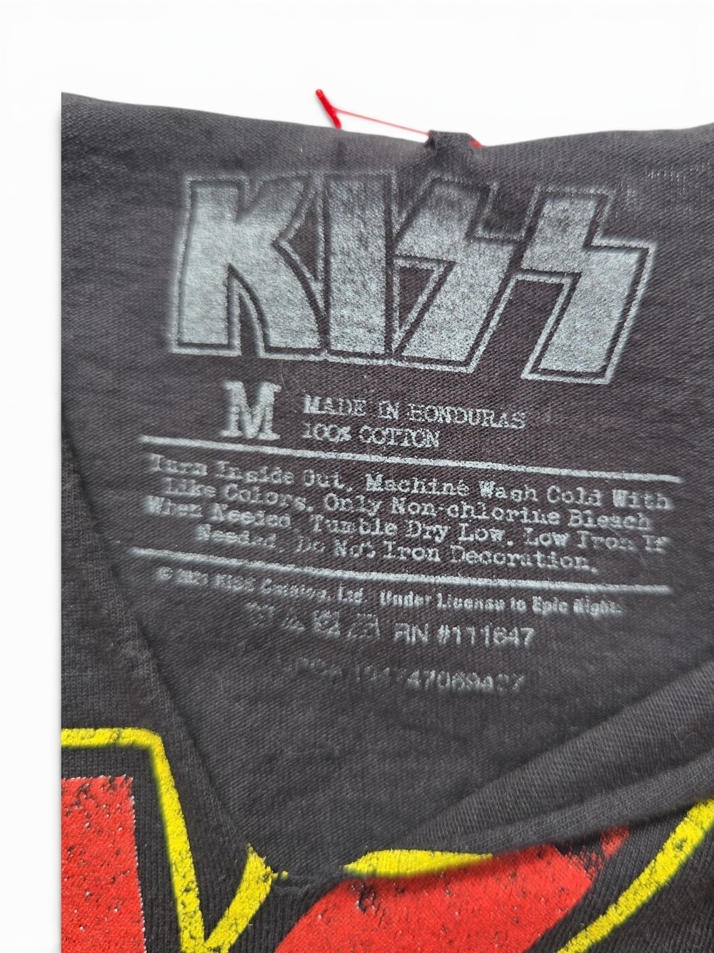 KISS Up Cycled Cropped & Fringed Black Graphic T-Shirt Women’s Size Medium - Picture 5 of 5
